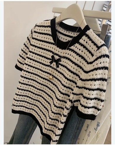 Striped color block round - striped,