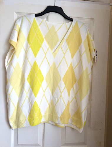Bnwt white yellow argyle knit - yellow,