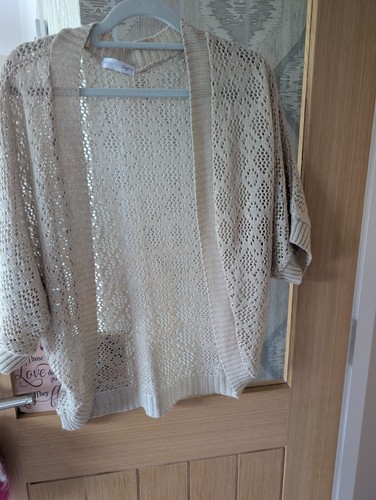 Short sleeved beige bolero - sleeved,