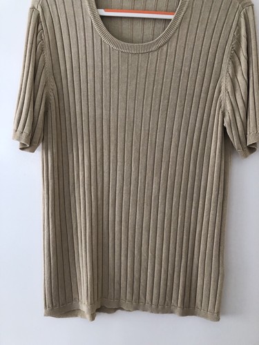 Ladies short sleeve jumper - sleeve,