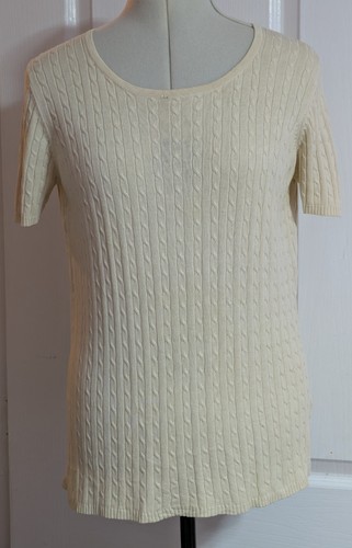 Ladies cream cable - knit, short